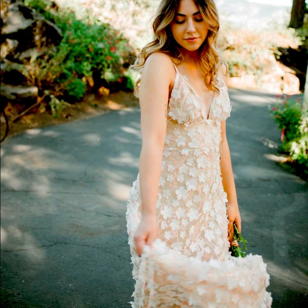 Confête Simone 3D Floral Maxi Dress perfect for rehearsal dinner / bridal shower